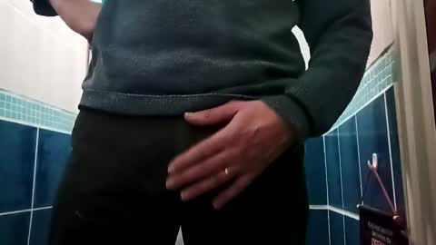 Snapshot of fifi010203 chatting on 24, 2, 2025 fifi010203 online show from 24, 2, 2025