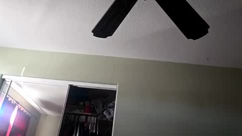 Snapshot of fightusfire32 chatting on 9, 3, 2025 fightusfire32 online show from 9, 3, 2025