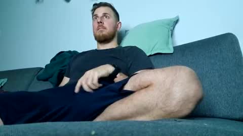 fiolkamil online show from 13, 11, 2025