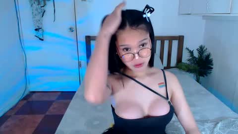 Snapshot of filipina_sassyqirl19xxx chatting on 22, 1, 2025 sweet online show from 22, 1, 2025