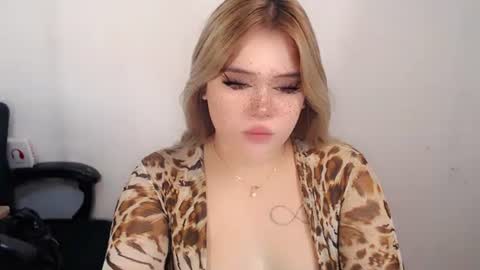 Snapshot of filipina_slutty69xxx chatting on 22, 9, 2025  Angela  DONT FORGET TO FOLLOW AND GIVE ME APPRECIATION online show from 22, 9, 2025