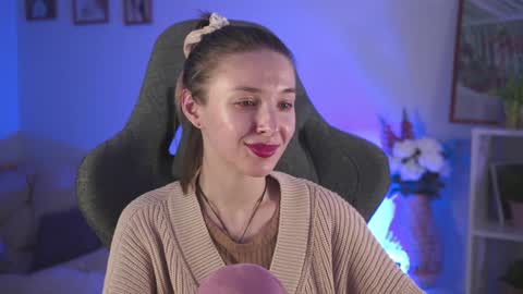 Snapshot of filipinaadams chatting on 12, 12, 2024 cap and Lana  online show from 12, 12, 2024