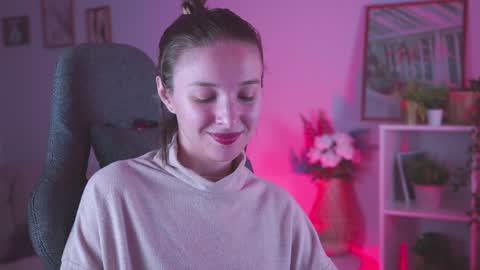 Snapshot of filipinaadams chatting on 14, 12, 2024 cap and Lana  online show from 14, 12, 2024