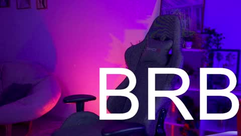 Snapshot of filipinaadams chatting on 15, 12, 2024 cap and Lana  online show from 15, 12, 2024