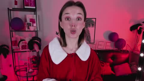 Snapshot of filipinaadams chatting on 25, 12, 2024 cap and Lana  online show from 25, 12, 2024