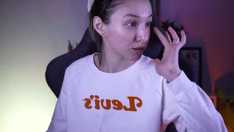 Snapshot of filipinaadams chatting on 26, 12, 2024 cap and Lana  online show from 26, 12, 2024