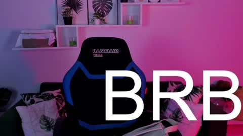 Snapshot of filipinaadams chatting on 13, 1, 2025 cap and Lana  online show from 13, 1, 2025