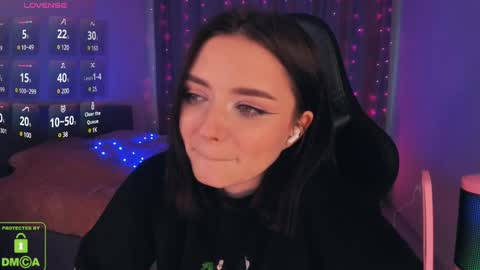 LEEN online show from 4, 1, 2025