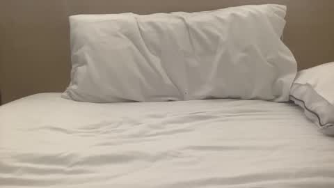 filouxx70 online show from 8, 4, 2026