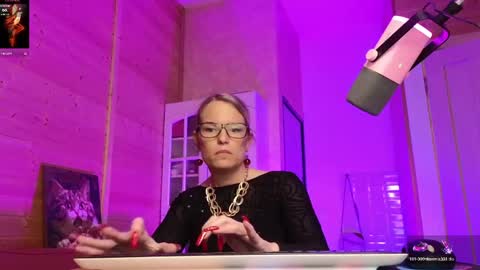 Lady online show from 18, 4, 2026