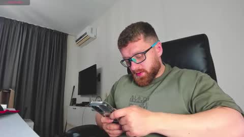 FindomGuyXXX online show from 12, 3, 2026