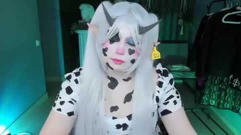 fiora online show from 1, 3, 2025