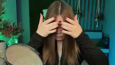 fiora online show from 3, 10, 2025