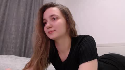 Snapshot of fireflies_fly_ chatting on 7, 1, 2026 fireflies_fly_ online show from 7, 1, 2026