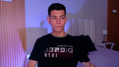 Nicolas online show from 1, 4, 2026