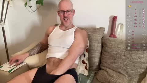 Snapshot of fit_rubinho chatting on 8, 12, 2024 Rubn online show from 8, 12, 2024