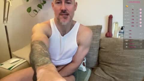 Snapshot of fit_rubinho chatting on 29, 12, 2024 Rubn online show from 29, 12, 2024