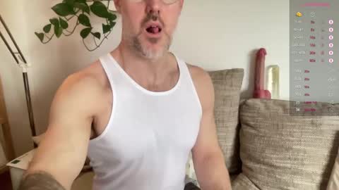 Snapshot of fit_rubinho chatting on 9, 2, 2025 Rubn online show from 9, 2, 2025