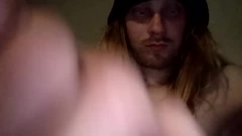Snapshot of fitfungi7 chatting on 4, 4, 2026 fitfungi7 online show from 4, 4, 2026