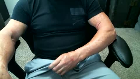 fitguy40 online show from 8, 5, 2026