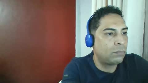 FitLatinoXx online show from 13, 3, 2026