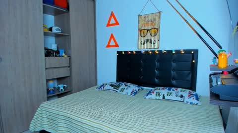 Elias Valencia online show from 16, 2, 2025