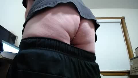  Links in Bio below online show from 19, 1, 2026