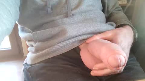 Snapshot of fiveforwilly1 chatting on 1, 3, 2026 Markus online show from 1, 3, 2026