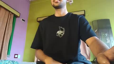 Snapshot of fizz_04_fun chatting on 8, 7, 2026 Ur BoyToy online show from 8, 7, 2026