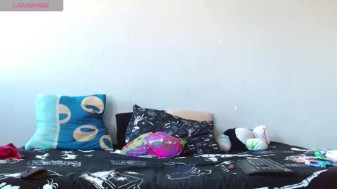 Snapshot of flacapaisa chatting on 4, 10, 2025 nova online show from 4, 10, 2025