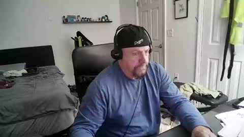 Snapshot of flaguy3233 chatting on 12, 1, 2025 Florida guy online show from 12, 1, 2025