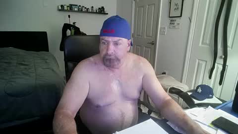 Snapshot of flaguy3233 chatting on 5, 10, 2025 Florida guy online show from 5, 10, 2025