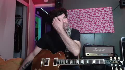 Flannel Dong online show from 27, 9, 2025