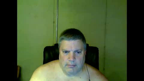 Snapshot of fletch32 chatting on 13, 1, 2025 jd online show from 13, 1, 2025