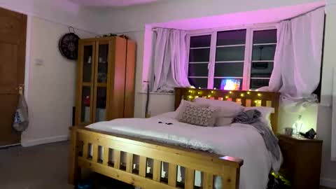 flick_jay_couple online show from 20, 2, 2025