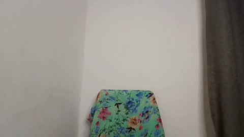 Snapshot of flirty_arrya chatting on 15, 7, 2026 flirty_arrya online show from 15, 7, 2026