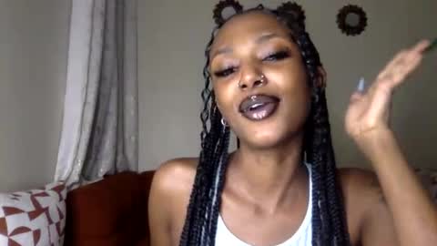Snapshot of flirtyy_sheery chatting on 29, 5, 2026 sheery online show from 29, 5, 2026