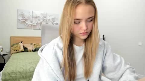 Mona online show from 23, 12, 2025