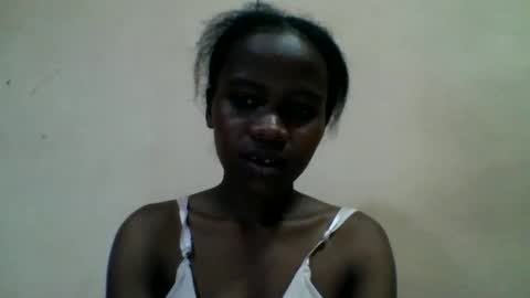 flora48230522373 online show from 18, 4, 2026