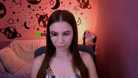 Snapshot of flora_ri chatting on 27, 6, 2026 just ask me online show from 27, 6, 2026