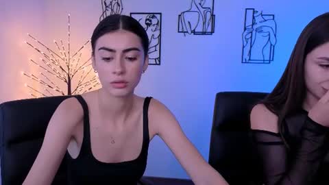 Snapshot of flora_ri chatting on 20, 7, 2026 just ask me online show from 20, 7, 2026