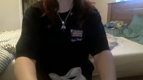 Snapshot of floraexploration chatting on 1, 3, 2025 floraexploration online show from 1, 3, 2025