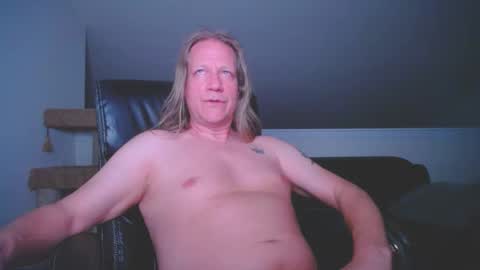 Double-D online show from 17, 2, 2025