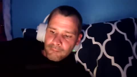 Snapshot of floridaman320 chatting on 4, 12, 2025 floridaman320 online show from 4, 12, 2025