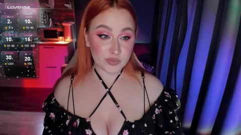 Snapshot of flower_camellia chatting on 4, 2, 2025 Camelia online show from 4, 2, 2025