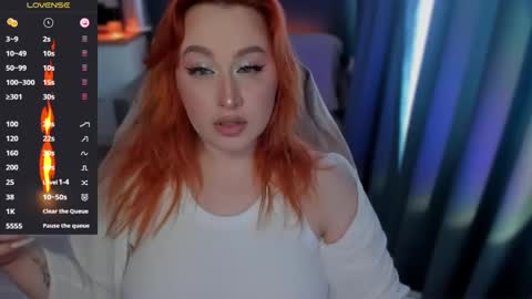 Snapshot of flower_camellia chatting on 5, 3, 2025 Camelia online show from 5, 3, 2025