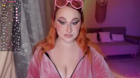 Snapshot of flower_camellia chatting on 1, 10, 2025 Camelia online show from 1, 10, 2025