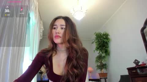 Nicole online show from 12, 10, 2025