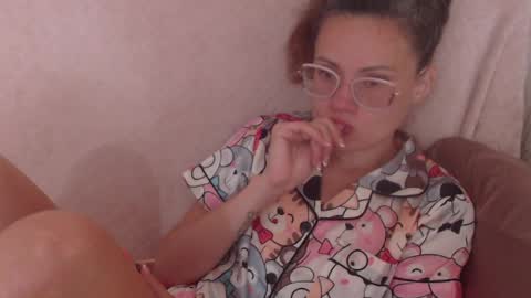 say meow and send tip  online show from 24, 5, 2026