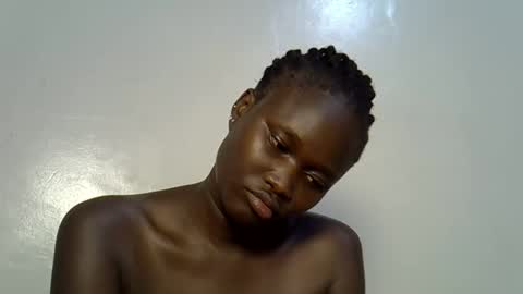 flowerdiva002 online show from 12, 1, 2026